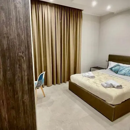 Terrazza Nazionale Bed & Breakfast 4*