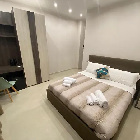 Terrazza Nazionale Bed & Breakfast 4*